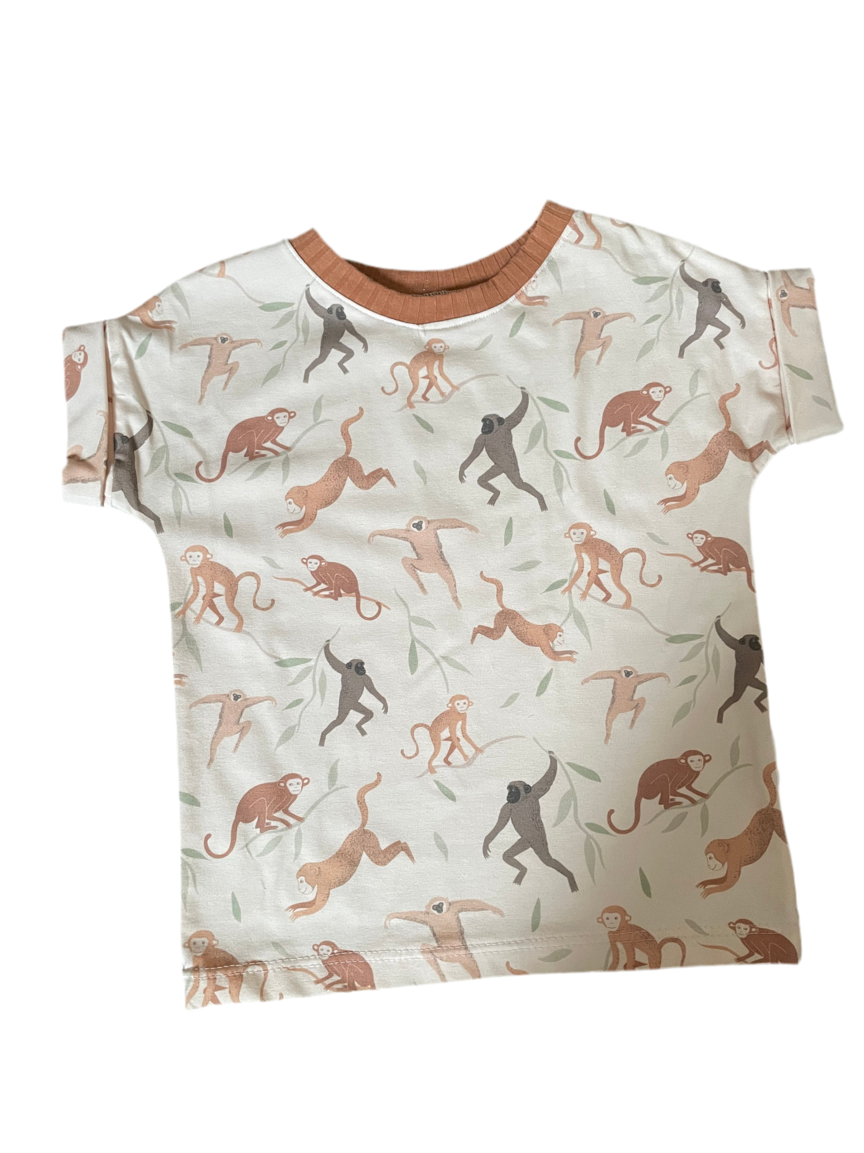 Tshirt Roll Up Monkeys (104)